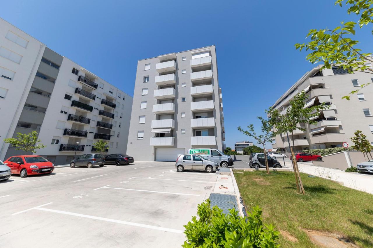 Deluxe Apartment Zara Exterior foto